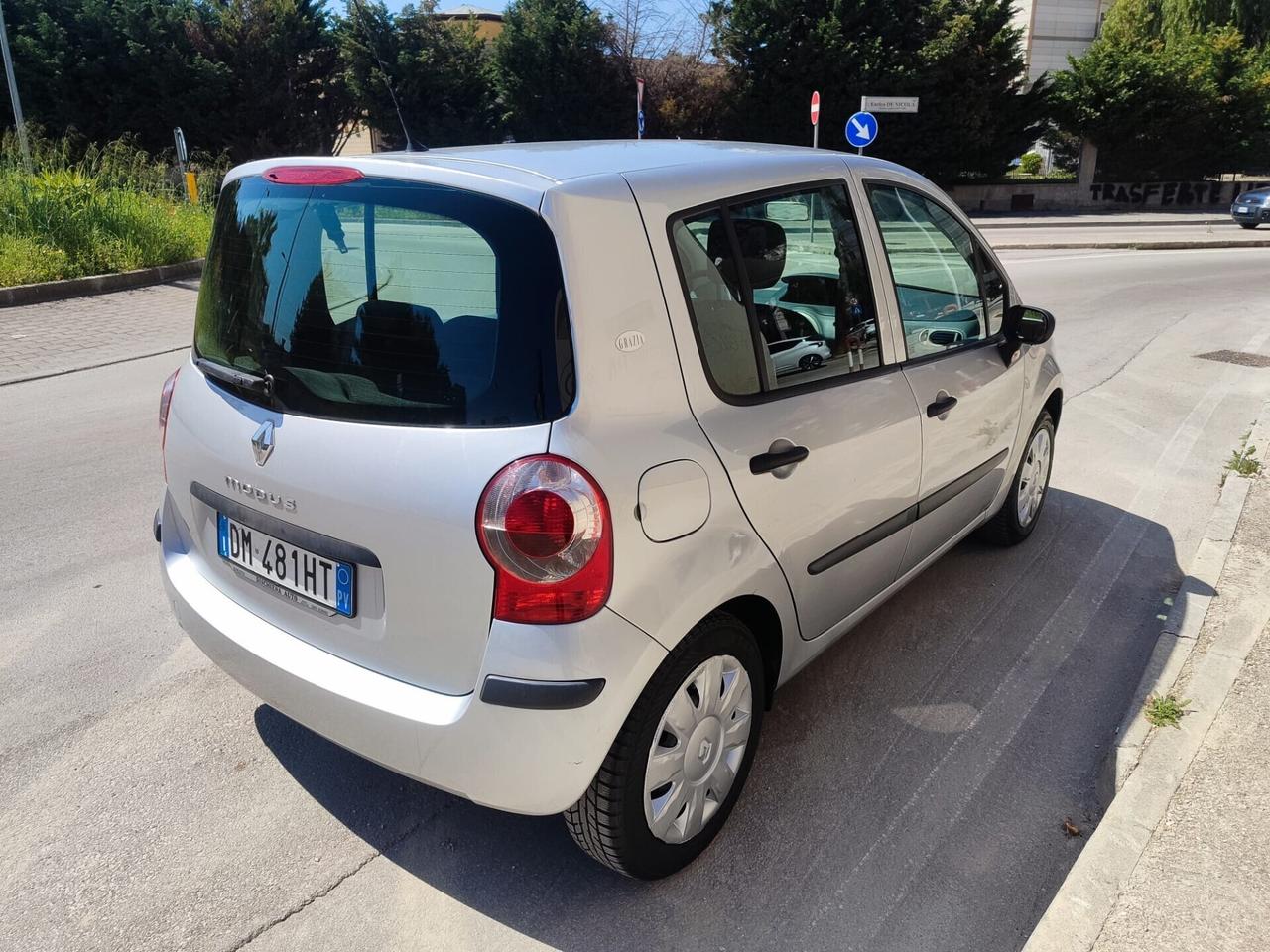 Renault Modus 1.2 Benz. 75CV (98000 KM)!