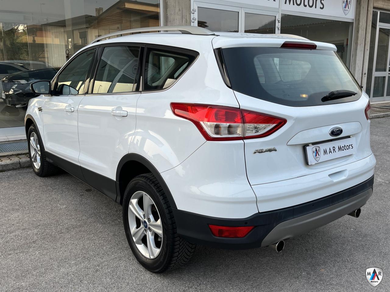 Ford Kuga 2.0 TDCI 140 CV 2WD Titanium