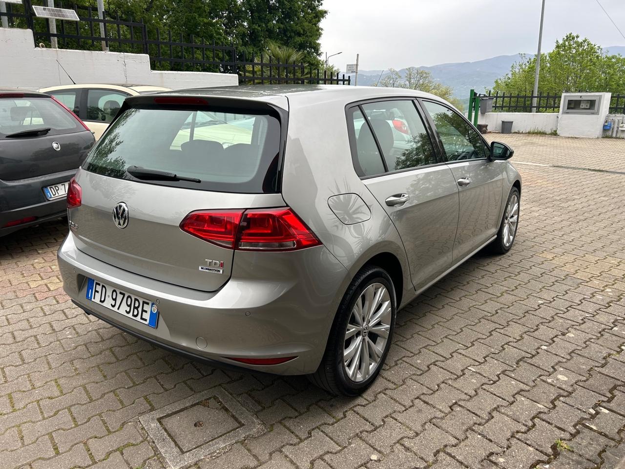 Volkswagen Golf 1.6 TDI 110 CV 5p. Highline BlueMotion Technology