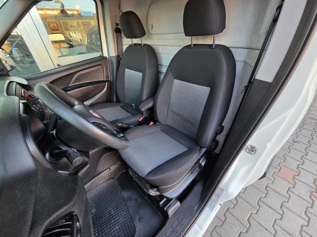 Fiat Doblo Doblò 1.4 T-Jet Natural Power PL-TN Cargo Maxi Lamierato SX
