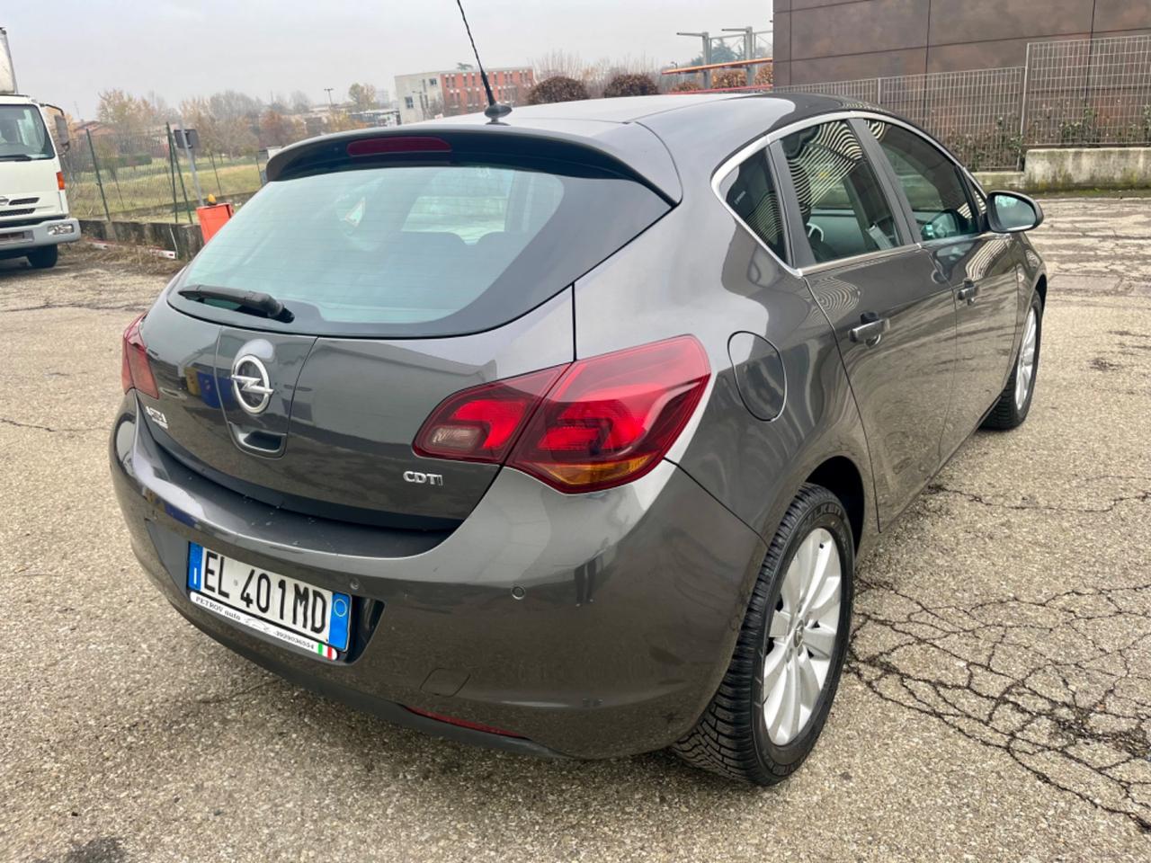 Opel Astra 1.7cdti 2011 109.000km cinghia/tagliando appena fatti