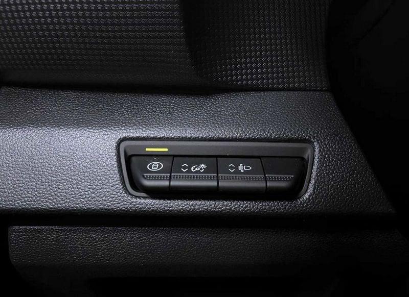 Nissan Primastar Primastar 30 2.0 dCi 150CV PL-TN Bus N-Connecta