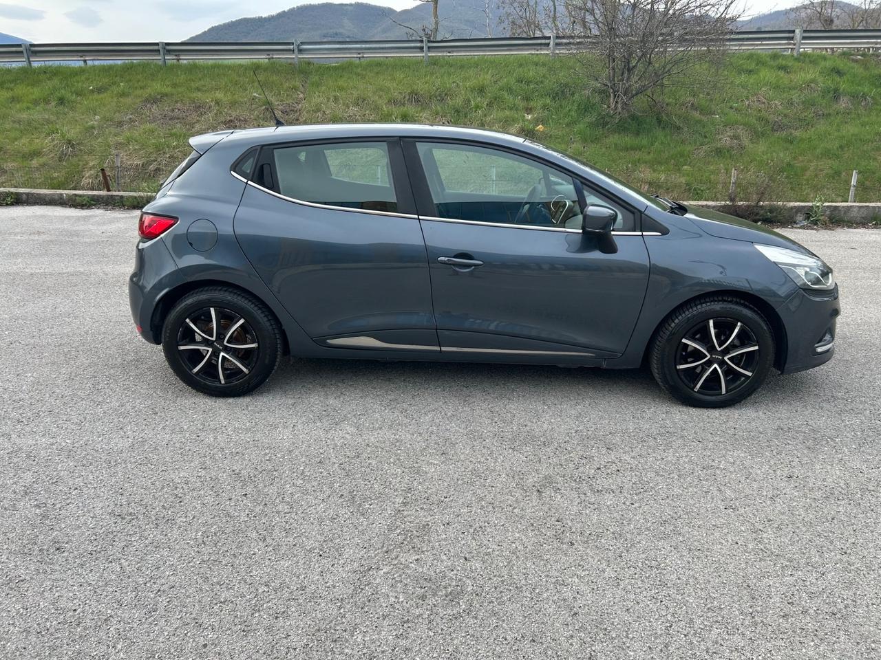Renault Clio dCi 8V 90CV Start&Stop 5 porte Energy Intens