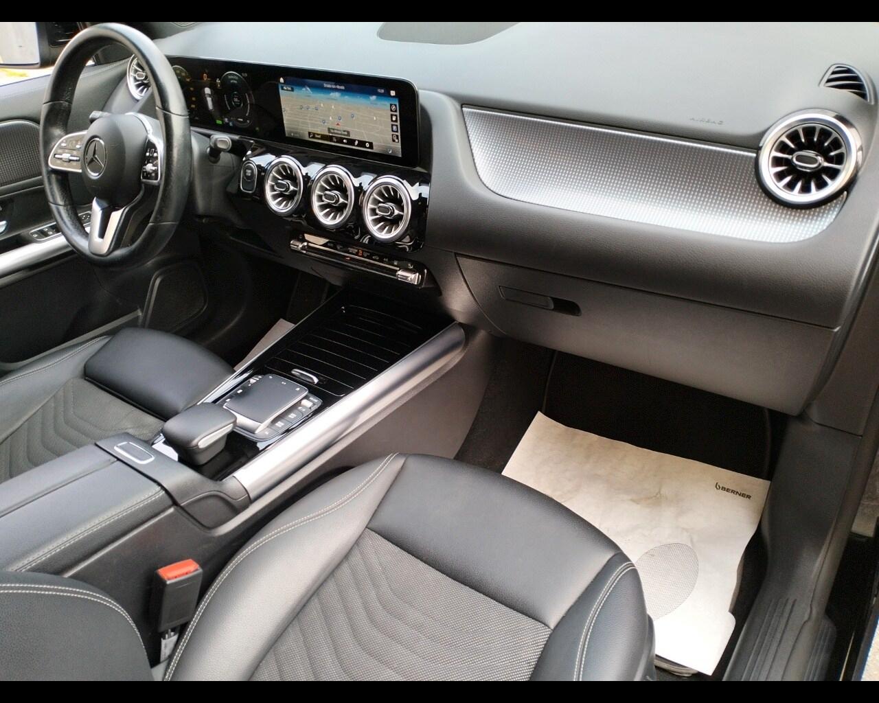 MERCEDES EQA (H243) EQA 250 Premium