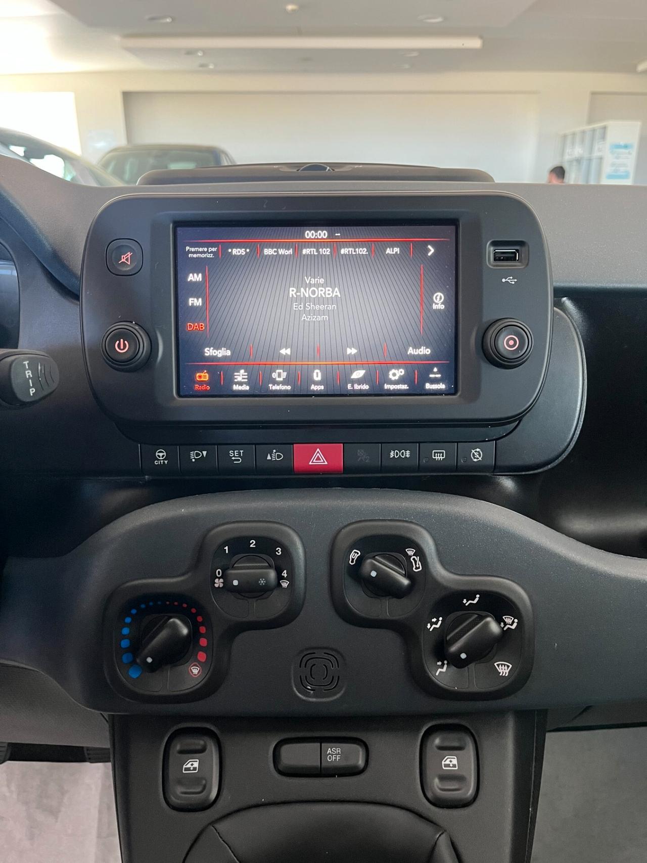 Fiat Panda Cross 1.0 FireFly S&S Hybrid