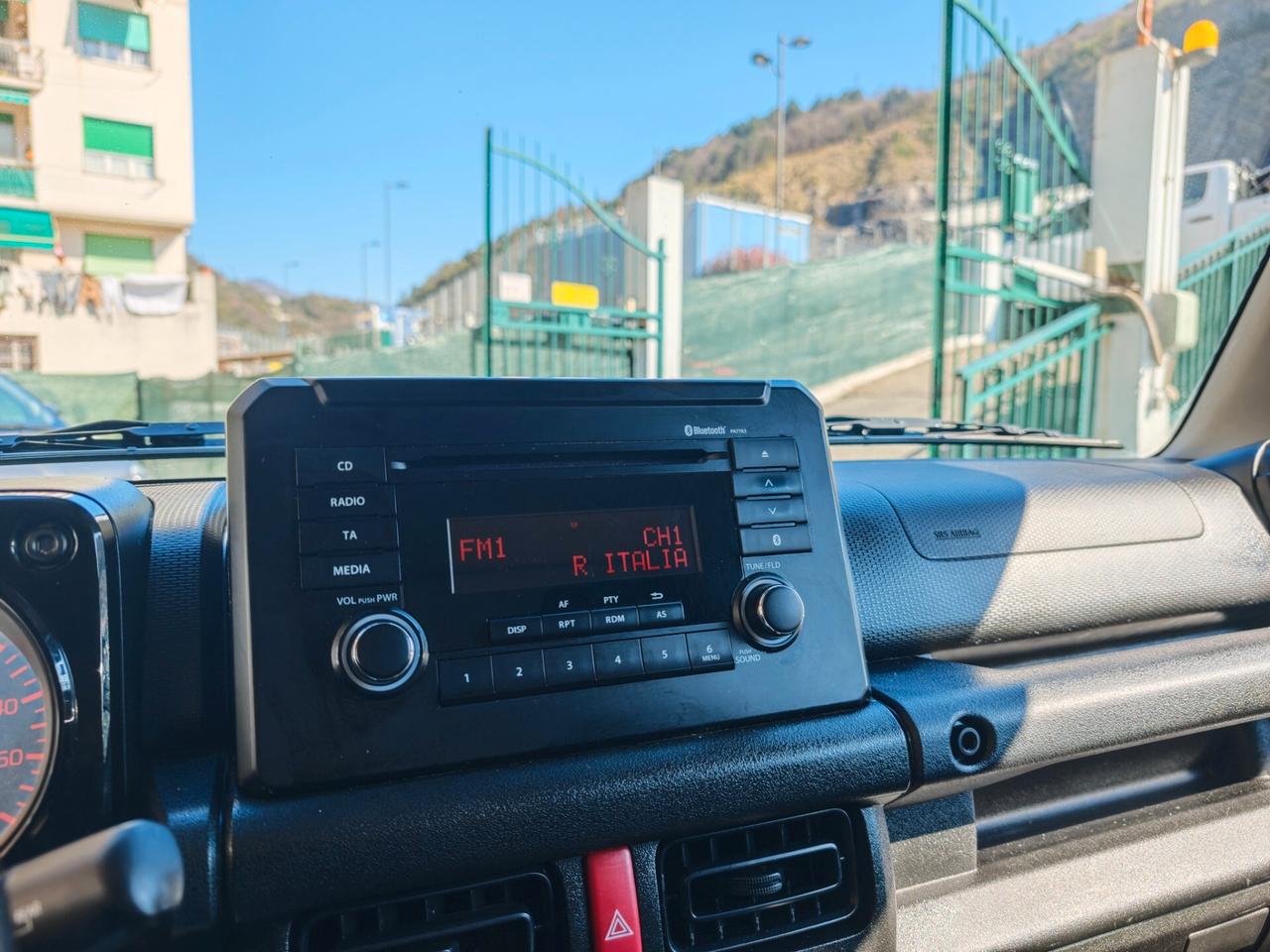 Suzuki Jimny 1.5 5MT PRO (N1)