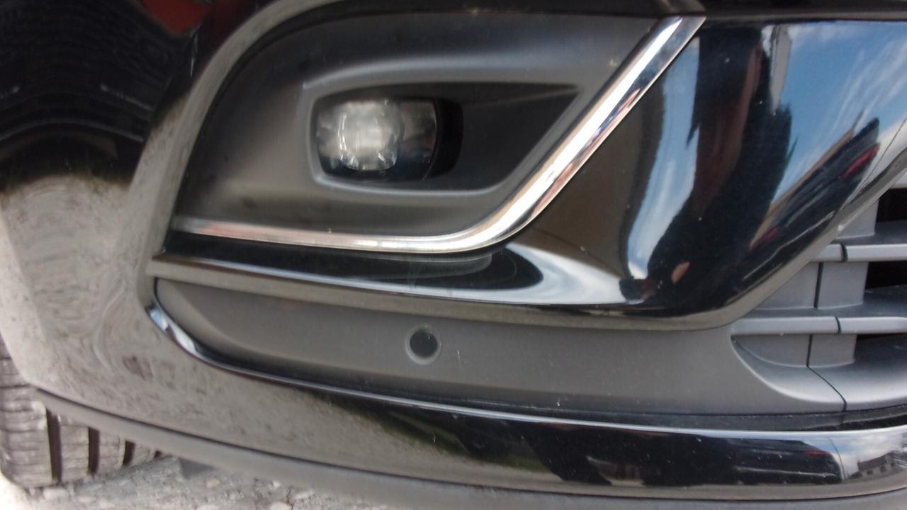 Renault Clio TCe 12V 90 CV 5 porte Moschino Intens