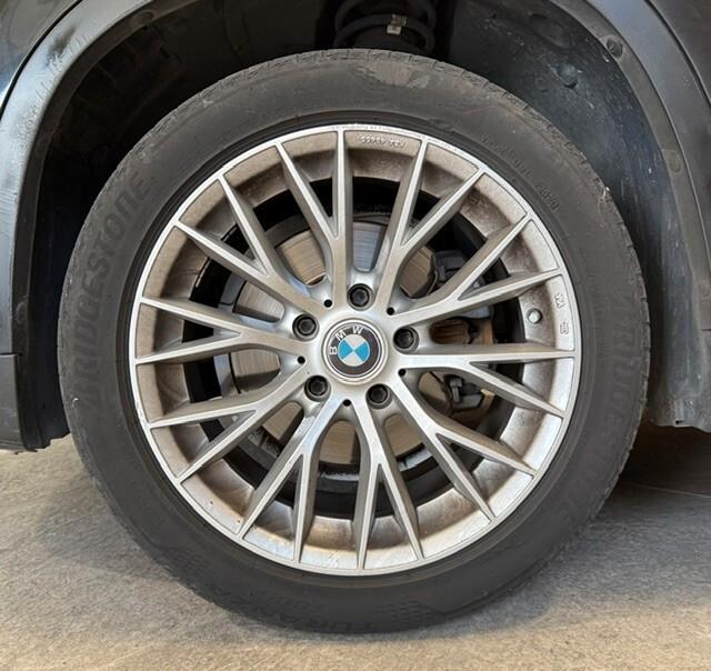 Bmw X1 sDrive18d Attiva