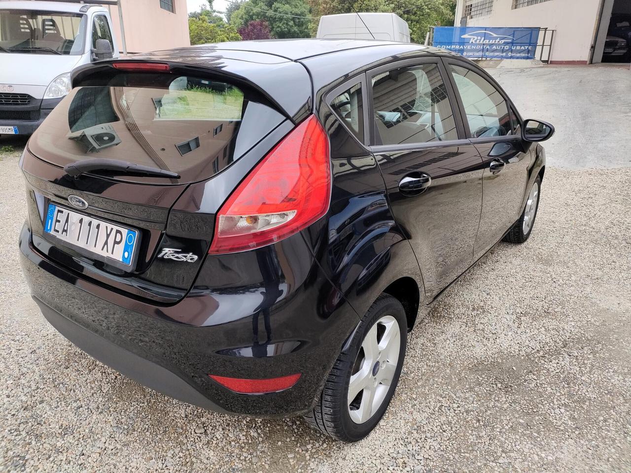 Ford Fiesta 1.4 5P GPL fino al 2031