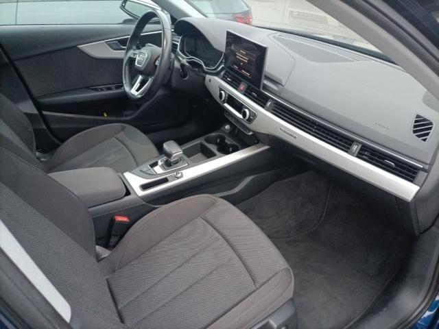 Audi A4 40 TDI quattro S tronic Business Advanced