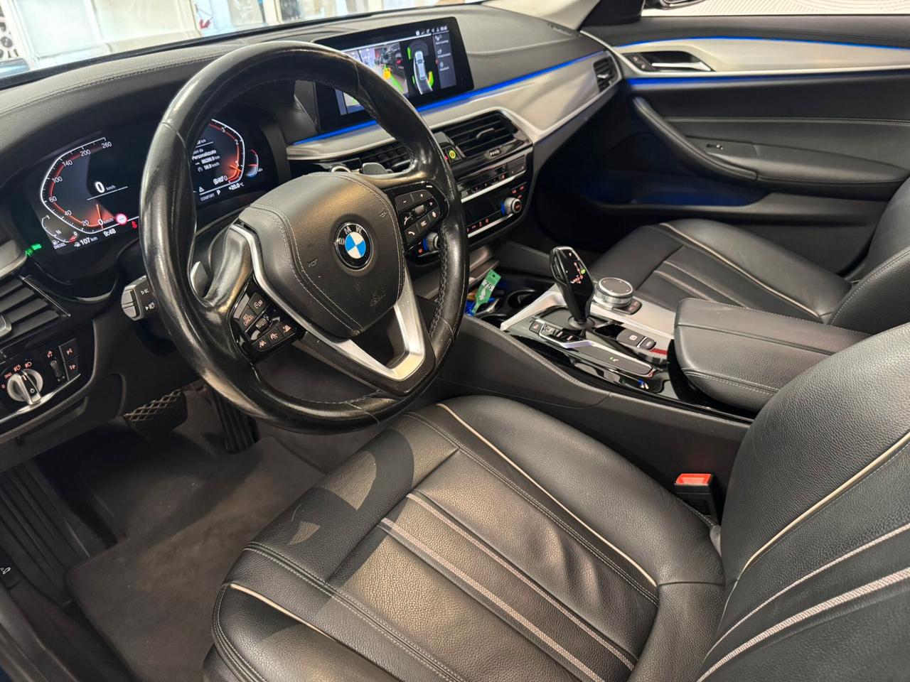 Bmw 520 520d xDrive Touring Luxury