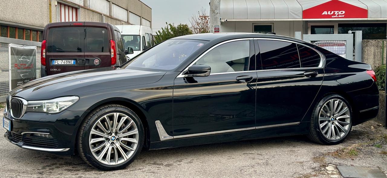 Bmw 730d Eccelsa 2018 265CV TV/Frigo/comandi gest