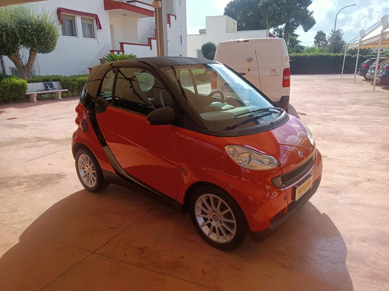 Smart ForTwo 1000 52 kW coupé