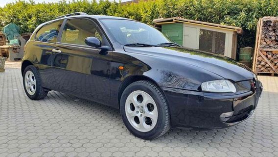 ALFA ROMEO 147 1.6i 16V Twin Spark cat 3 PORTE