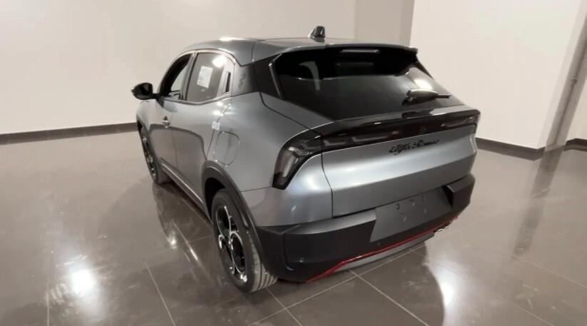 Alfa Romeo Junior 1.2 136 CV Hybrid eDCT6 Speciale KM0