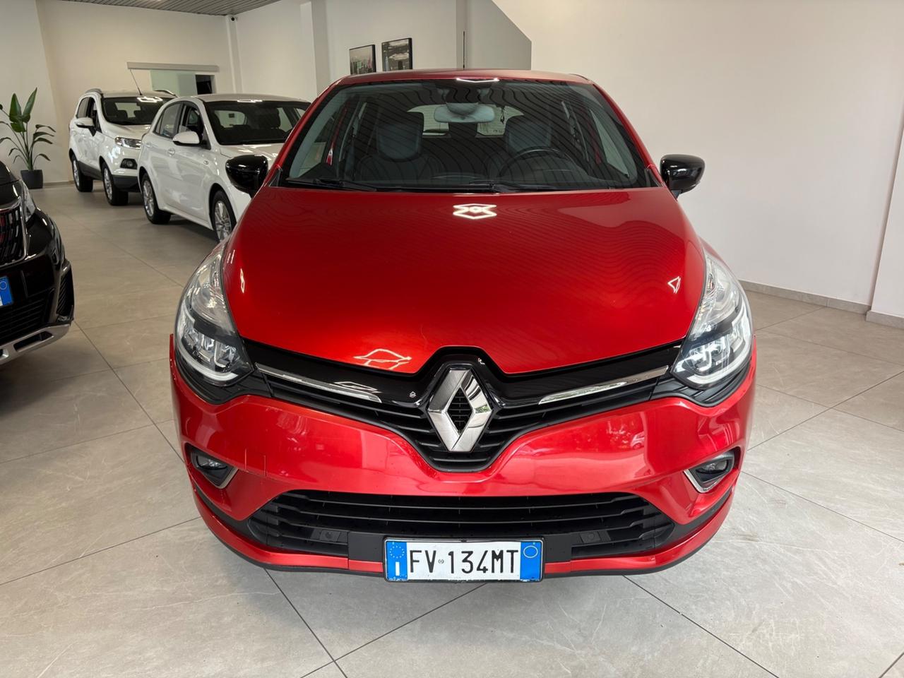 Renault Clio TCe 12V 90 CV GPL 5 porte Moschino Intens