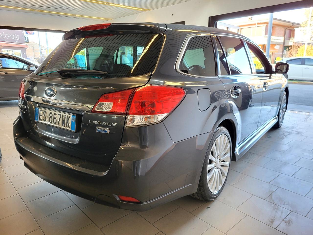 Subaru Legacy 2.0D SW Trend