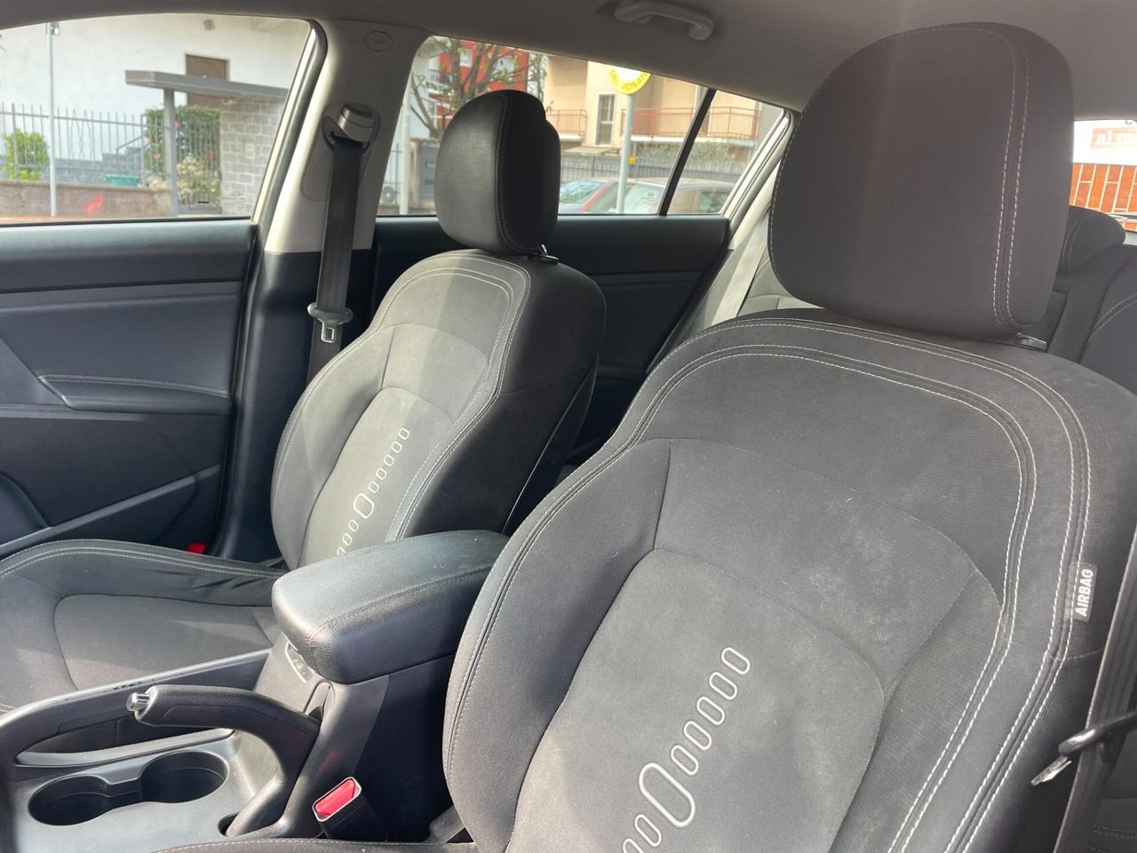 Kia Sportage 2.0 CRDI VGT 2WD Active