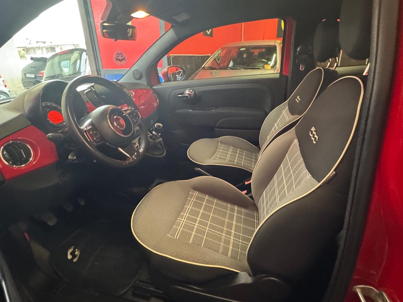 Fiat 500 1.0 Hybrid Red