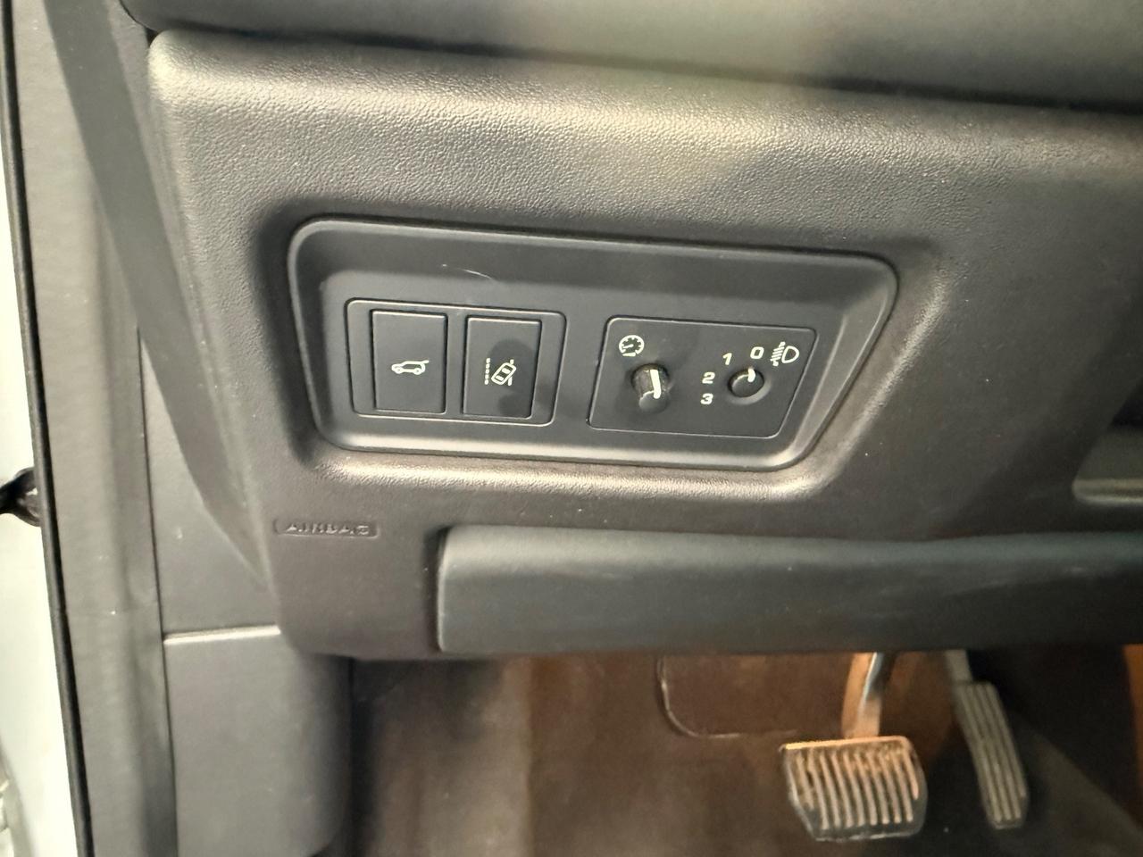 Land Rover Discovery Sport 2.0 TD4 150 CV HSE