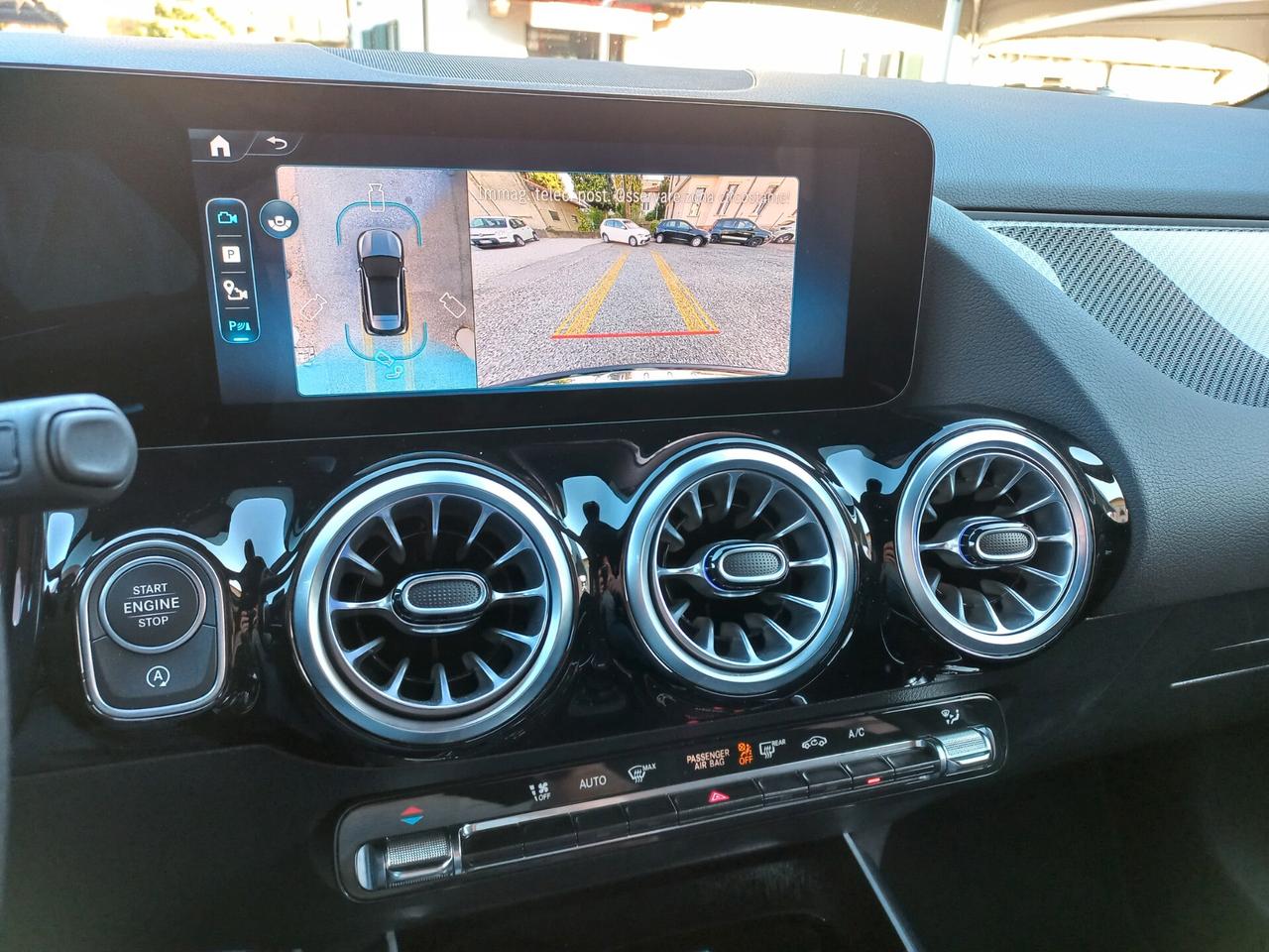 Mercedes-benz A 180 Automatic AMG Line Advanced Plus