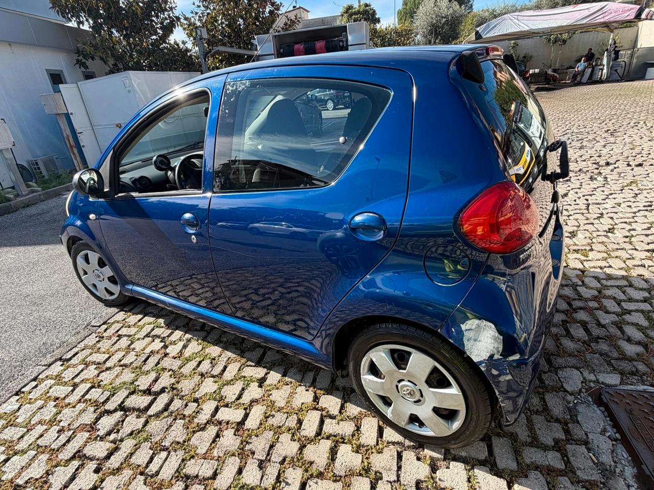 Toyota Aygo 1.0 12V VVT-i 3 porte