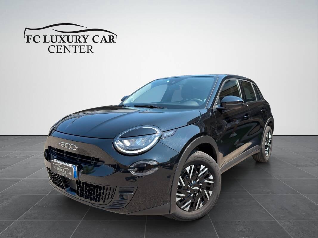 Fiat 600 1.2 hybrid Business 110cv auto