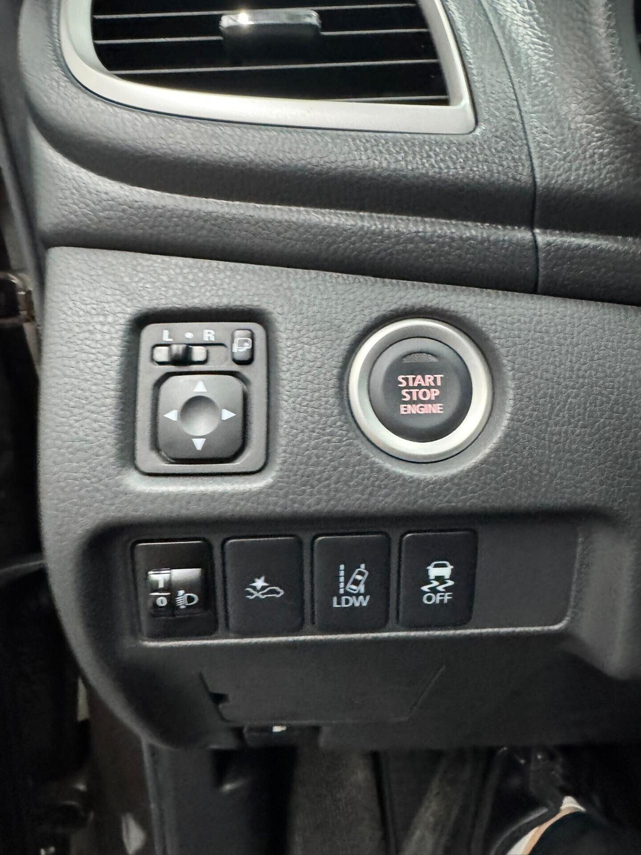 Mitsubishi L200 2.3 D Double Cab 4x4 Super Select Diamond aut.