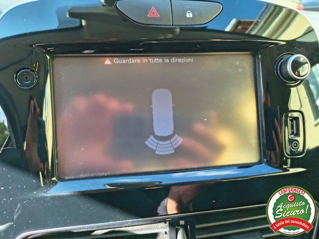 RENAULT Clio dCi 8V 75 CV Start&Stop 5 porte Energy Duel