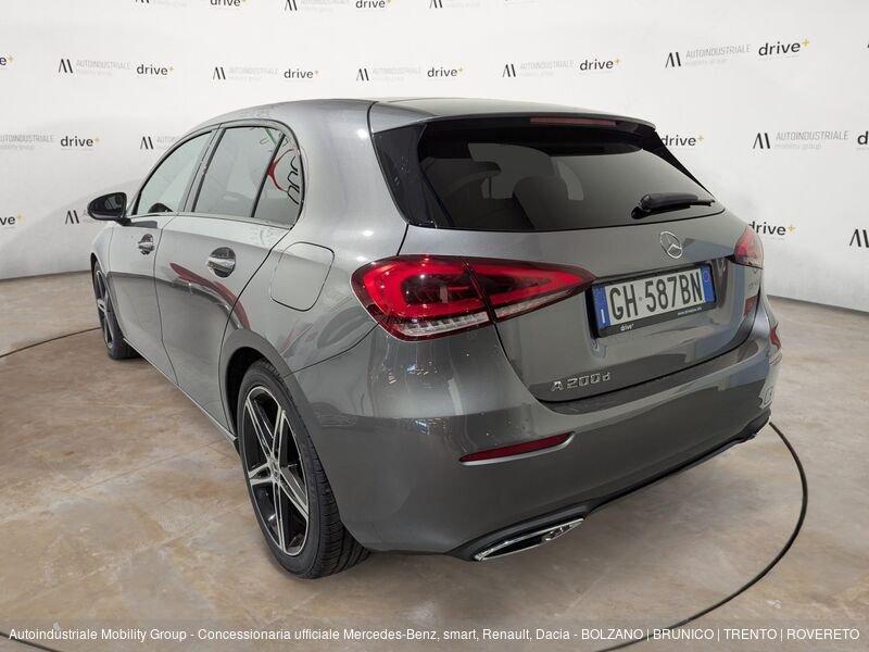 Mercedes-Benz Classe A 200 D SPORT AUTOMATIC ''PACCHETTO NIGHT''