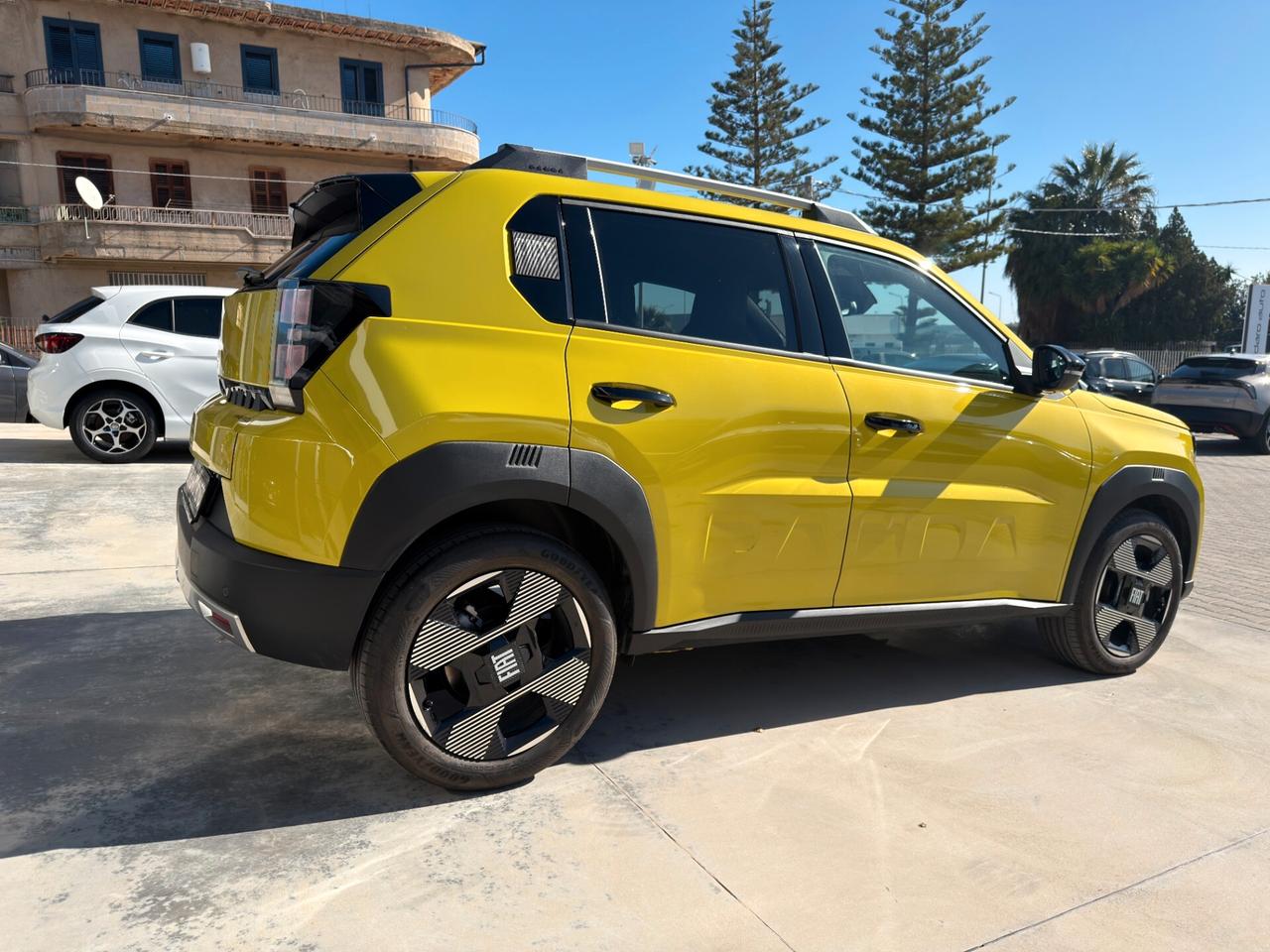 Fiat Grande Panda 1.2 Hybrid 110 CV S&S La Prima