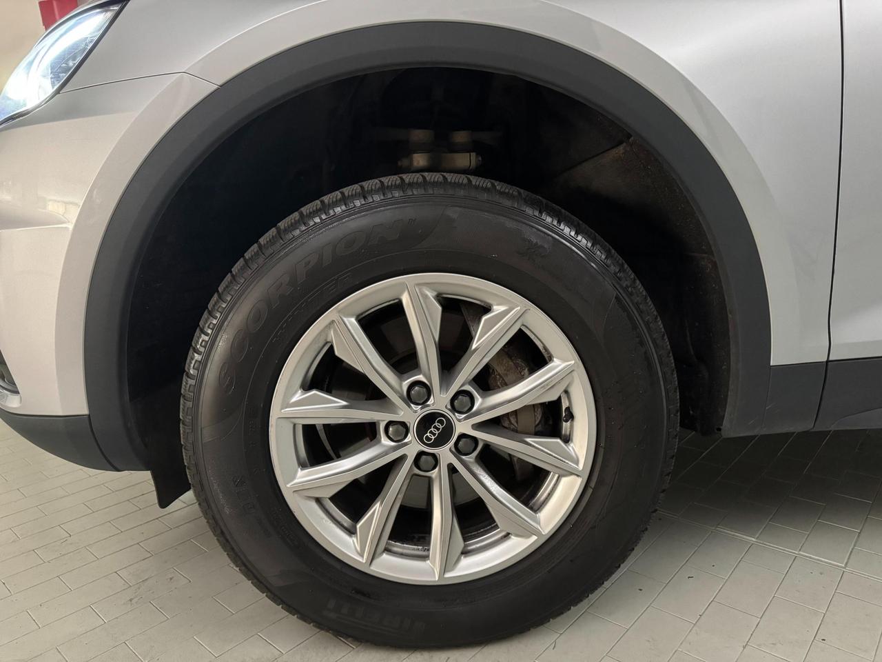 Audi Q5 40 2.0 tdi mhev Business quattro 204cv s-tronic GANCIO TRAINO SOSP. ADATTIVE