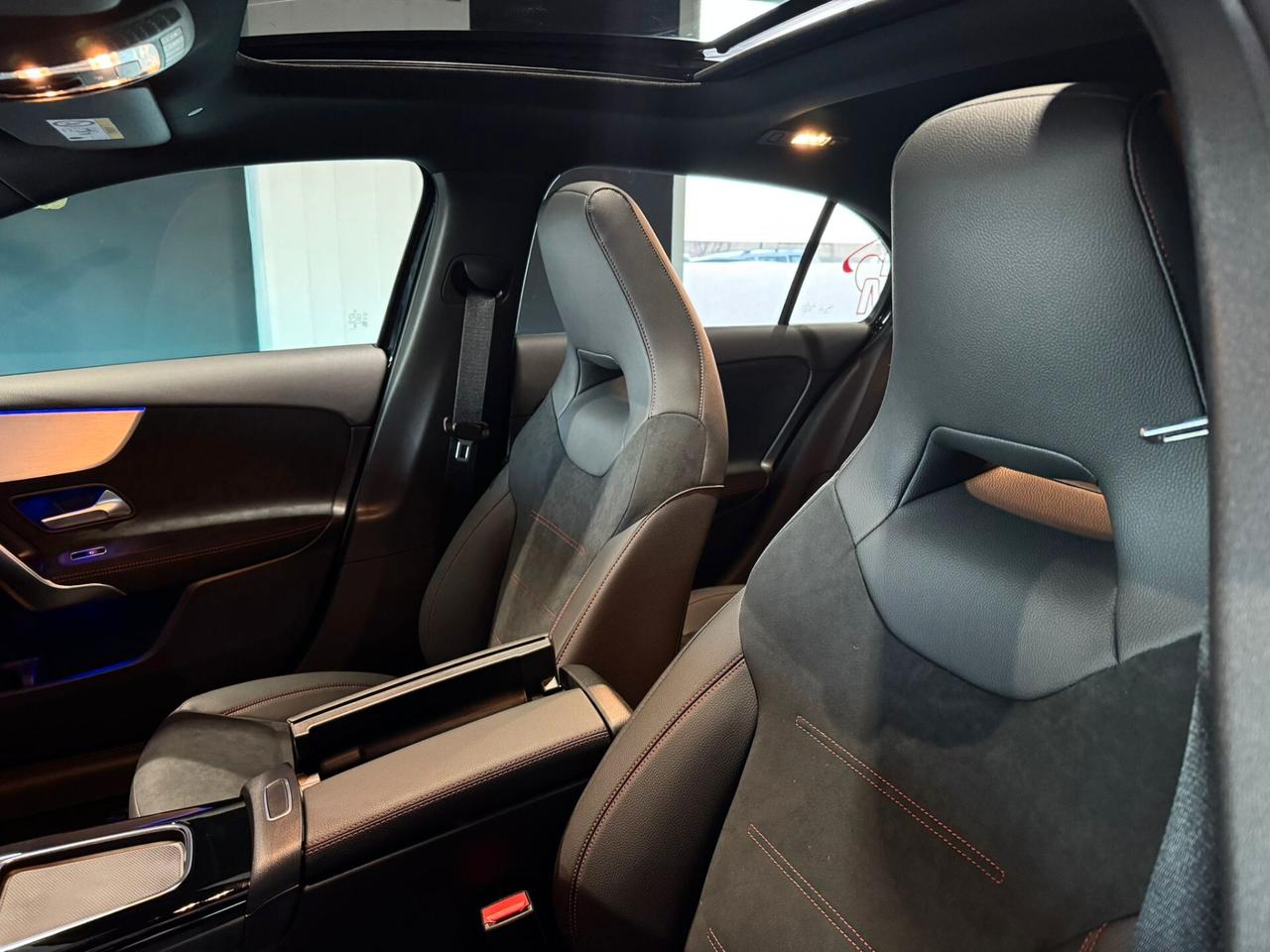 Mercedes-benz A 180 d Automatic AMG Line Premium Night Edition