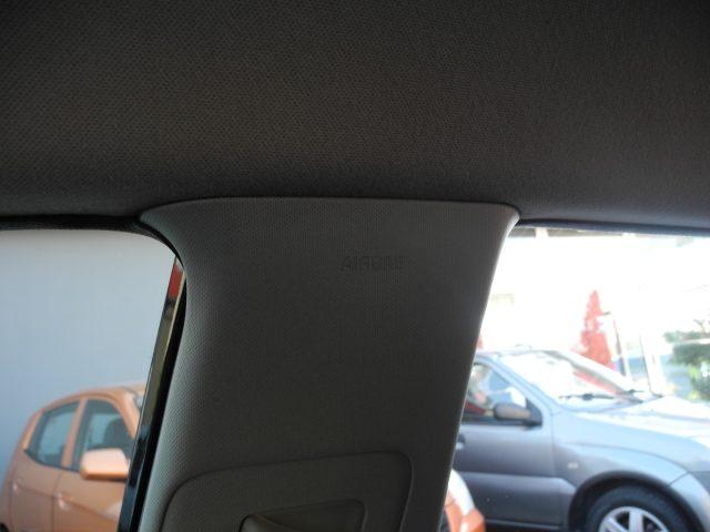 KIA Stonic 1.6 CRDi 110cv Urban -BiColor-Ok NEOPAT.- EURO 6/B