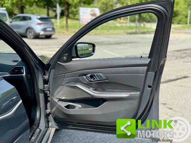 BMW 320 M-SPORT SHADOW EDITION