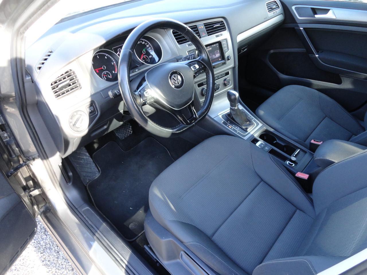 Volkswagen Golf Variant 1.6 TDI 110 CV DSG Comfortline BlueMotion Tech.