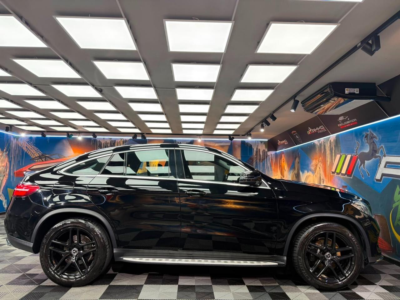 Mercedes-benz GLE 350 d 4Matic Coupé Premium Plus AMG (823)