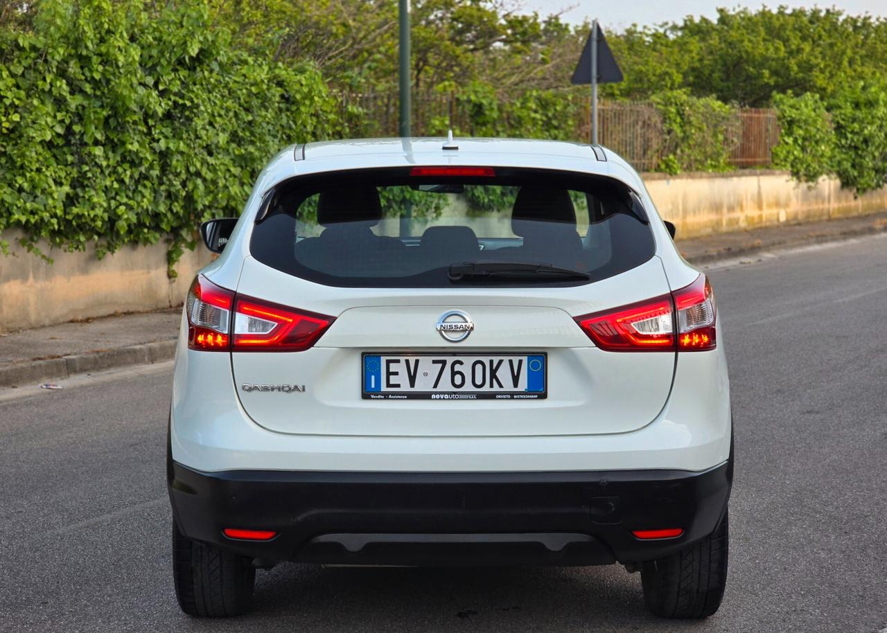NISSAN QASHQAI RESTYLING CON SOLI 137.000KM NUOVA