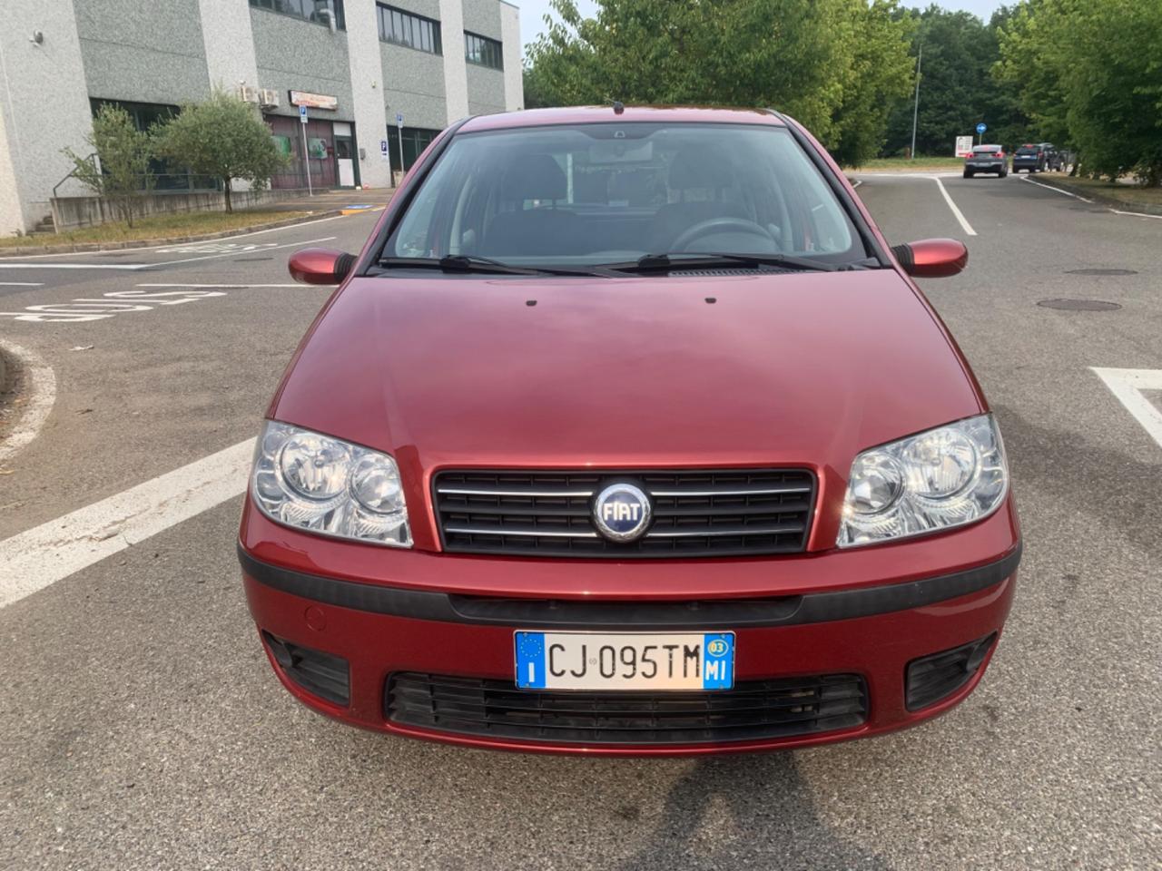 Fiat Punto 1.2i cat 5 porte ELX