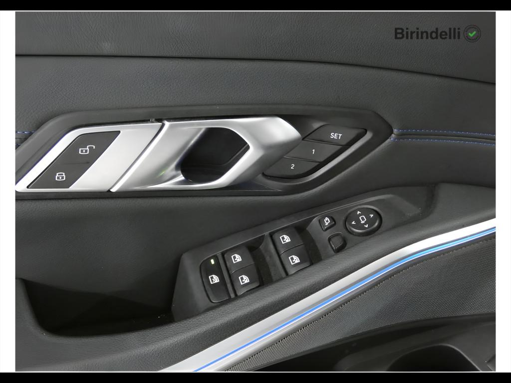 BMW Serie 3(G20/1-80/1) - 320d 48V xDrive Touring Msport