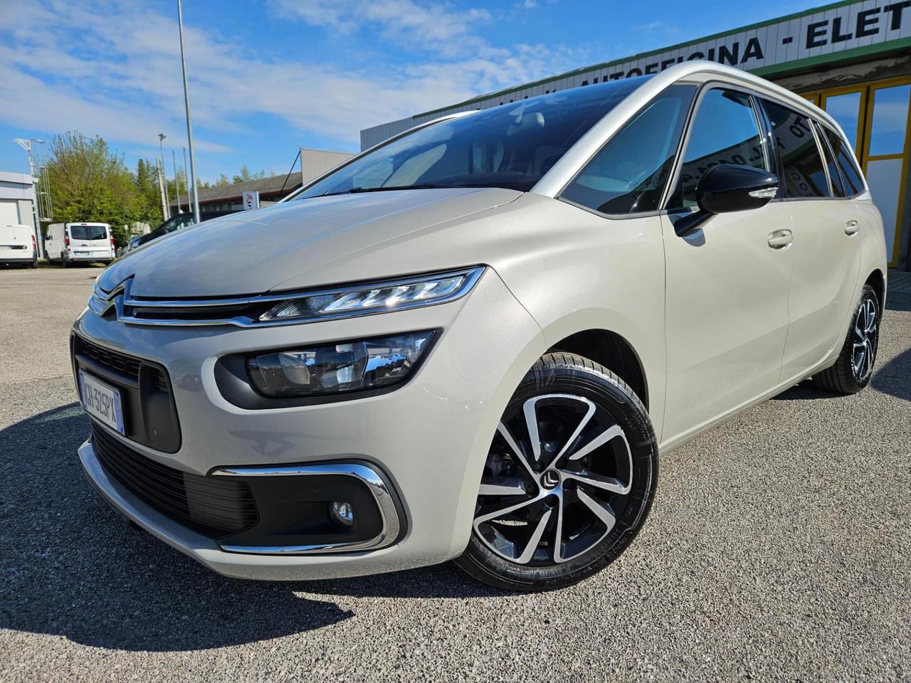 Citroen C4 Grand Spacetourer 1.5 bluehdi Shine s&s 130cv eat8 7 posti