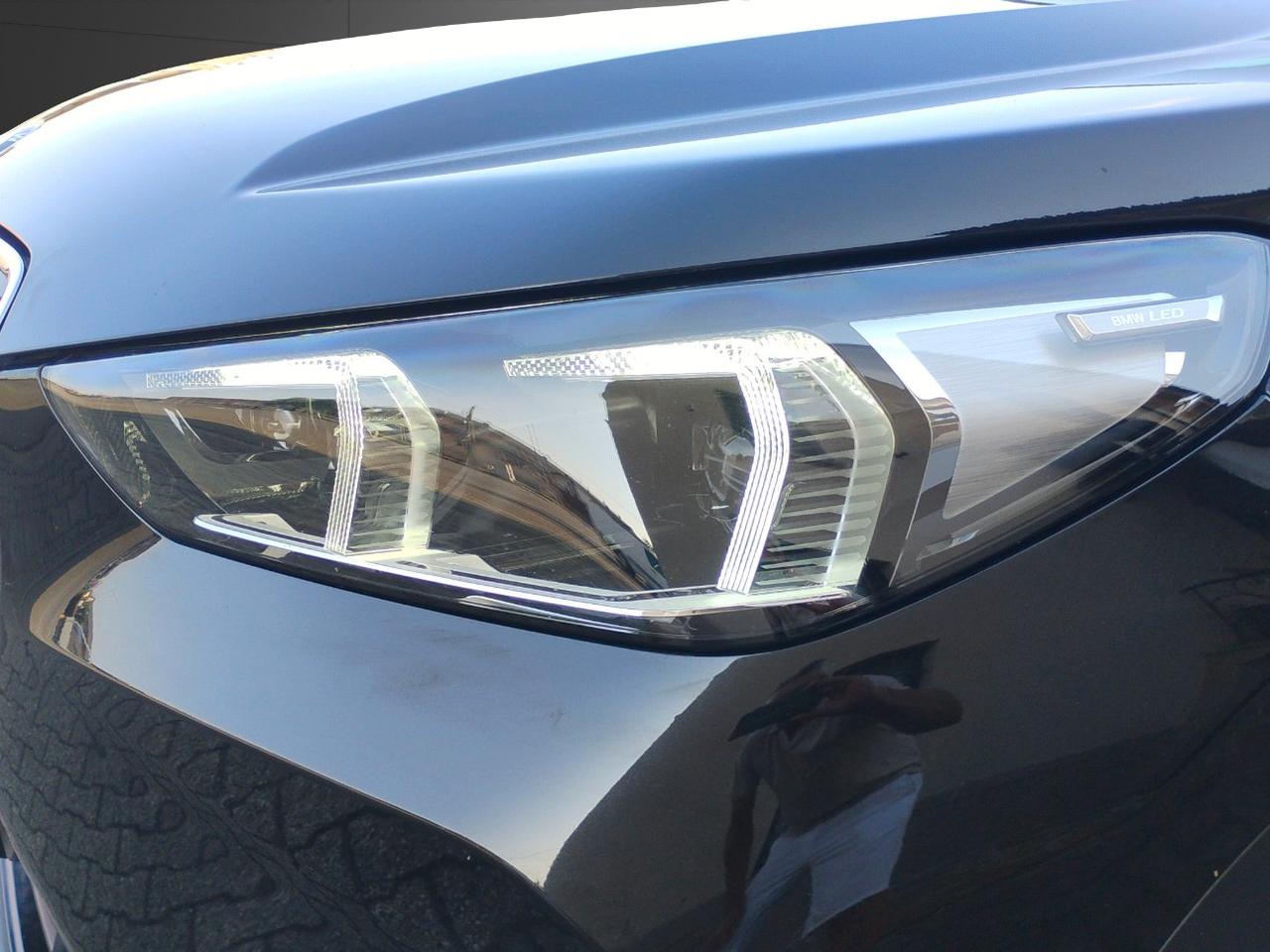 BMW X1 sdrive18d X-Line auto.NAVI.TELECAMERA.LED.SEDILI RISCALDATI