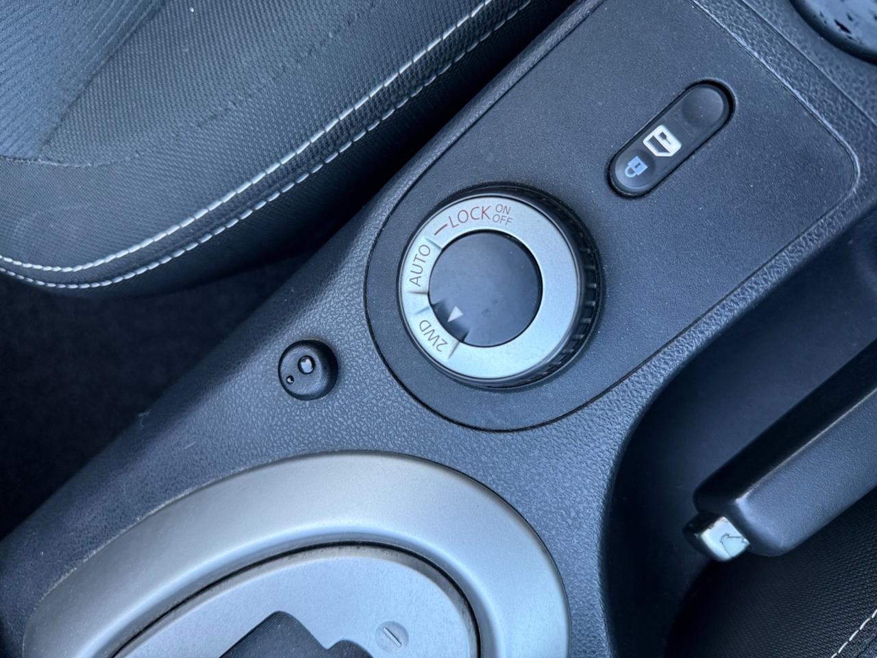 Nissan Qashqai 2.0 dCi 4WD AUTOMATICA 4x4 2012