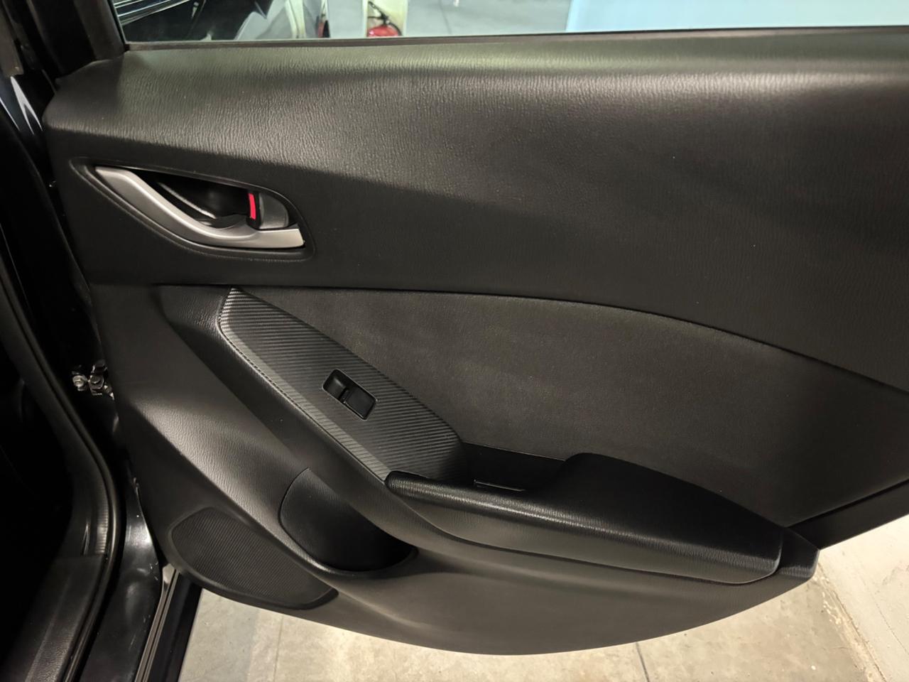 Mazda 3 2.2 Skyactiv-D Exceed