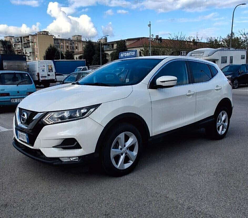 Nissan Qashqai 1.6 dCi 2WD XTronic Tekna (96 kw)