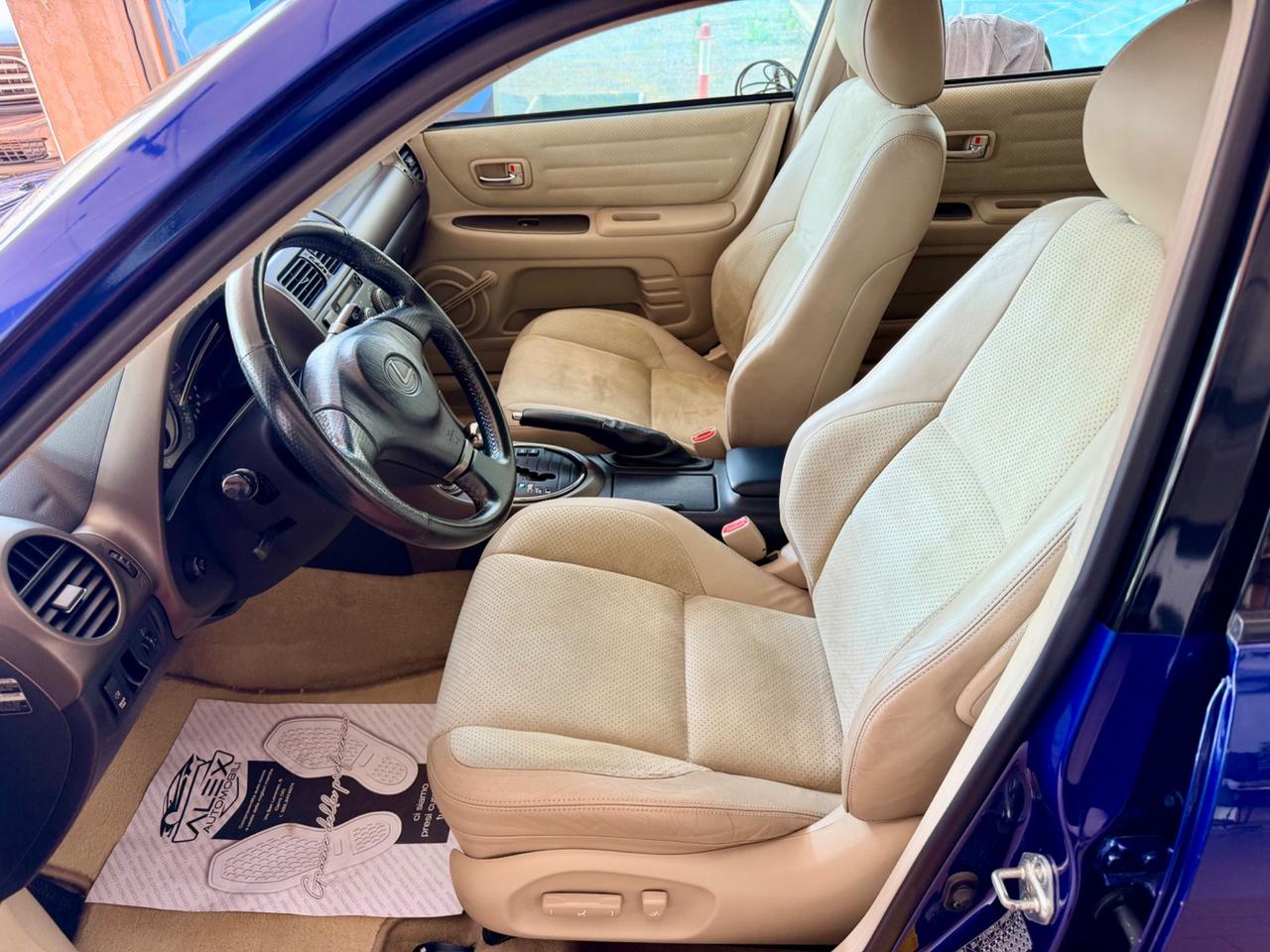Lexus IS 200 2000 benzina 155cv Autom - 51.000km