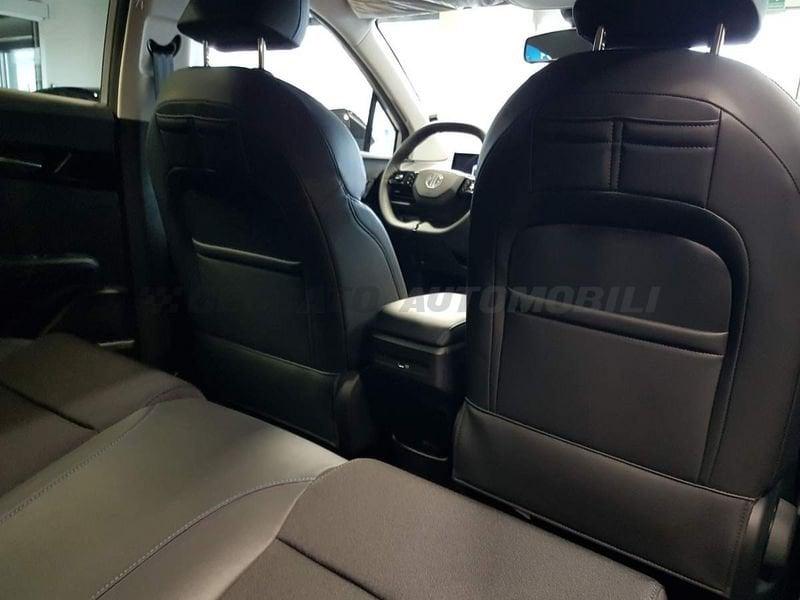 MG MG4 MG4 LUXURY 64KW - MEDAL SILVER