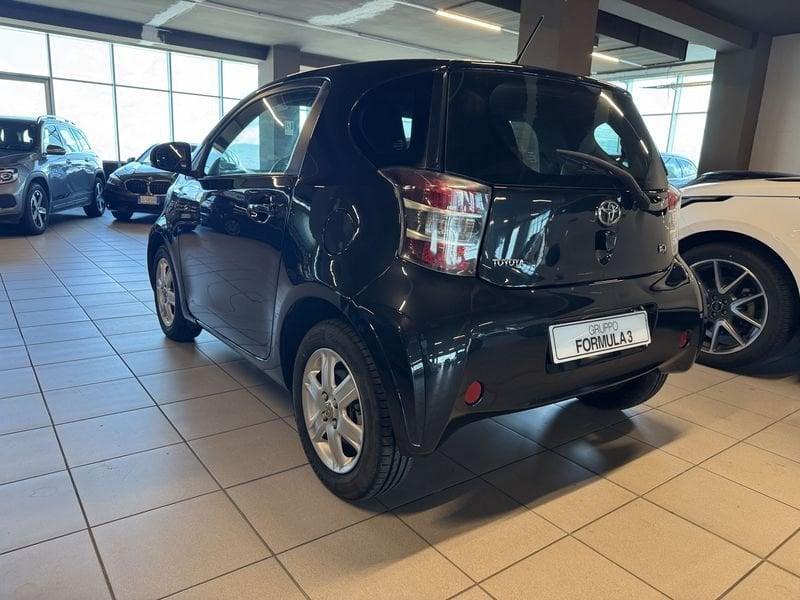 Toyota iQ iQ 1.0