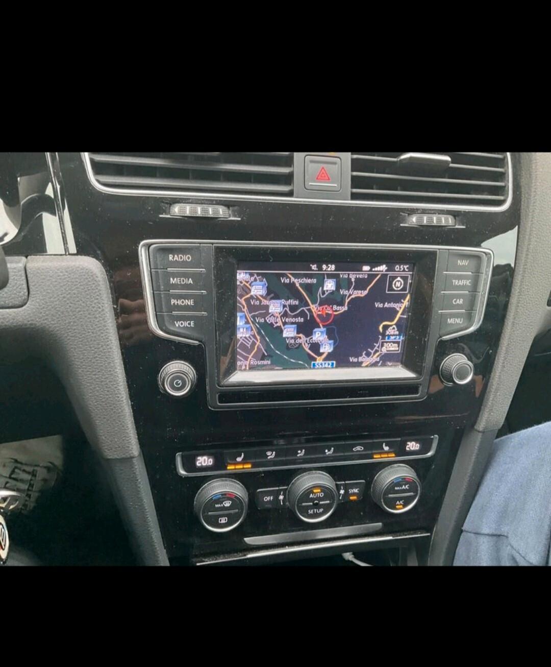 Volkswagen Golf 2.0 TDI 5p. Highline BlueMotion 2015 Technology