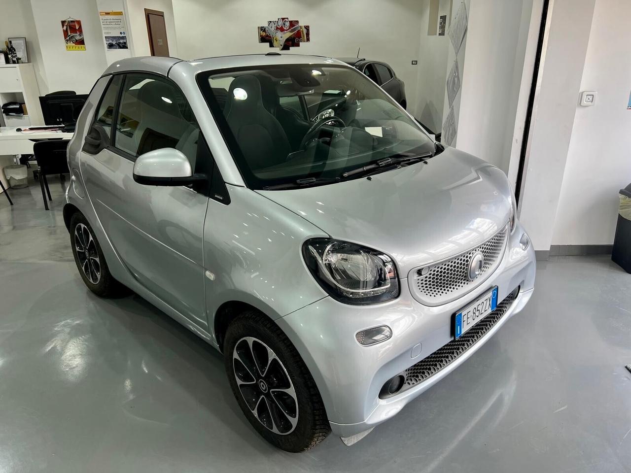 Smart ForTwo Cabrio *All.Passion*UNIPRO*